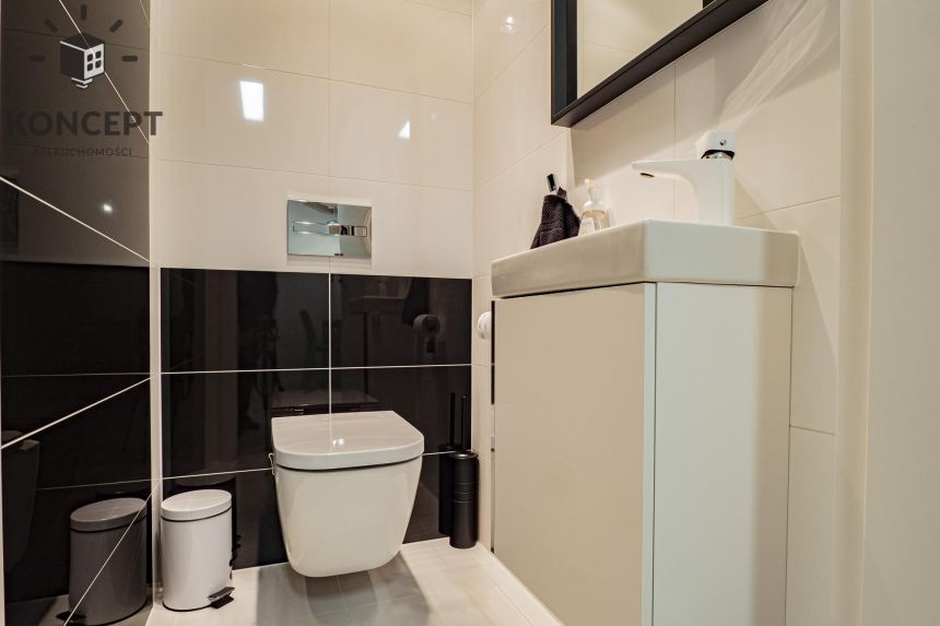 Apartament z tarasem w centrum miasta miniaturka 11