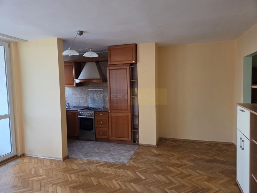 3 pokoje z balkonem Chomiczówka + czynsz 1000zł miniaturka 3