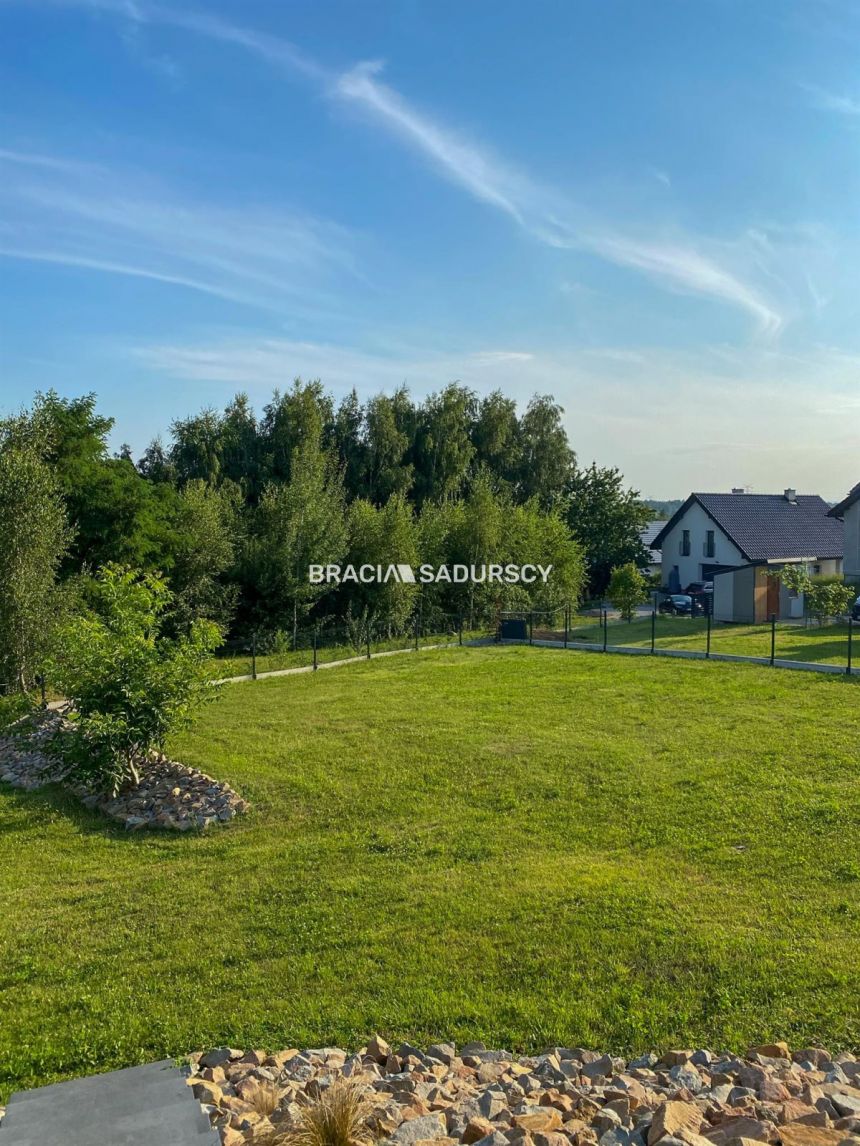 Ekskluzywny dom na genialnej działce w Skawinie. miniaturka 19