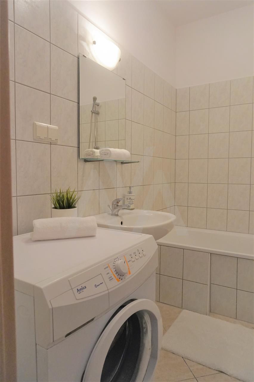 2 pokoje + balkon + hala garażowa miniaturka 8