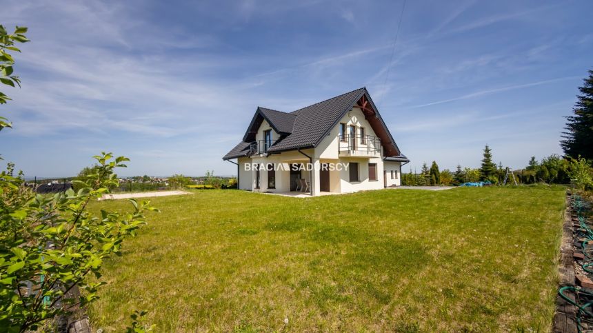 Przestronny dom z potencjałem /6-pok/13 ar/Trąbki miniaturka 33