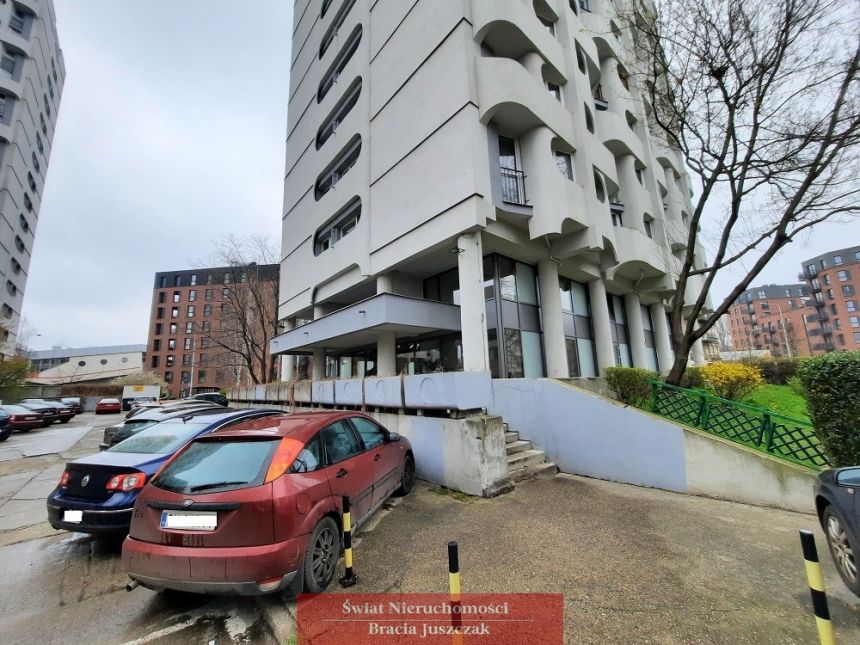 Wrocław Plac Grunwaldzki, 8 095 zł, 161.9 m2, wejście od ulicy miniaturka 2