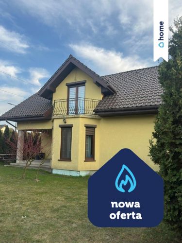 Przestronny dom w cichej okolicy w Dąbrowie Górn.