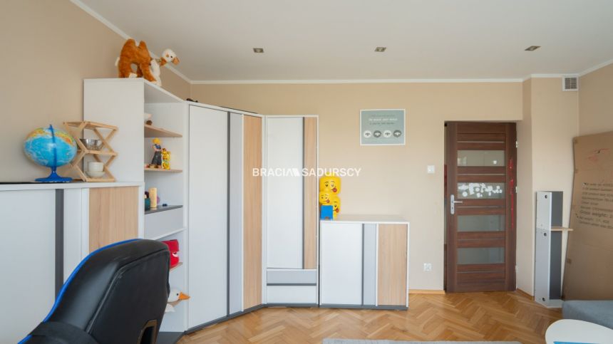 Dom wolnostojący na 15 arowej działce Opatkowice miniaturka 13
