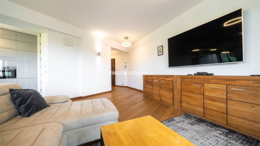 ul. Przedwiośnie | Przestronny salon | Duży balkon miniaturka 5