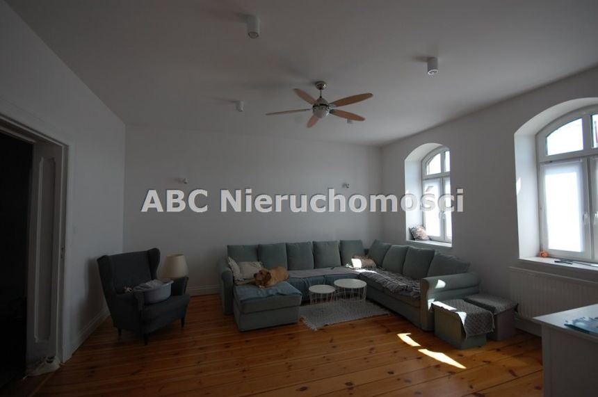 Budzyń, 1 199 000 zł, 390 m2, aneks kuchenny połączony z salonem miniaturka 9