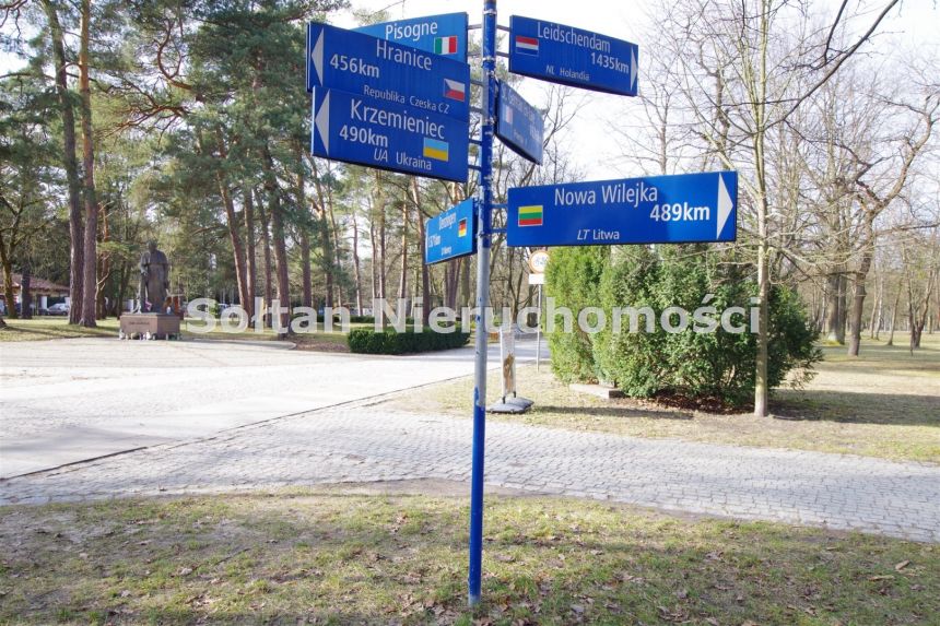 Pensjonat - willa Działka 9550 m2 KW Strefa "A" miniaturka 3