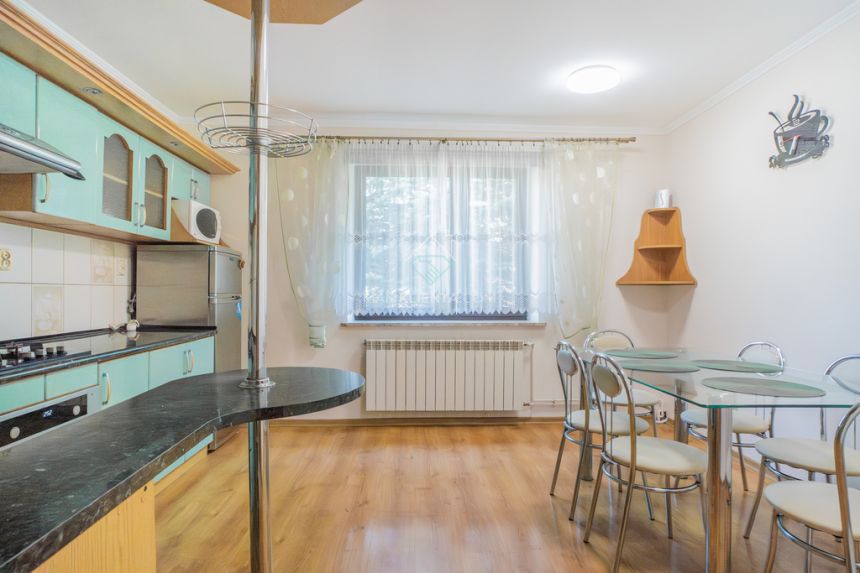 Zadbany dom 150 m2, budynek gospodarczy, garaż miniaturka 7