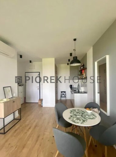 2-pokojowe mieszkanie na Woli miniaturka 2