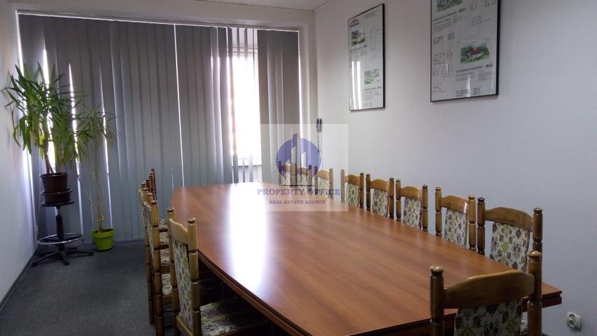 Praga Południe: biuro 67,50 m2 miniaturka 2