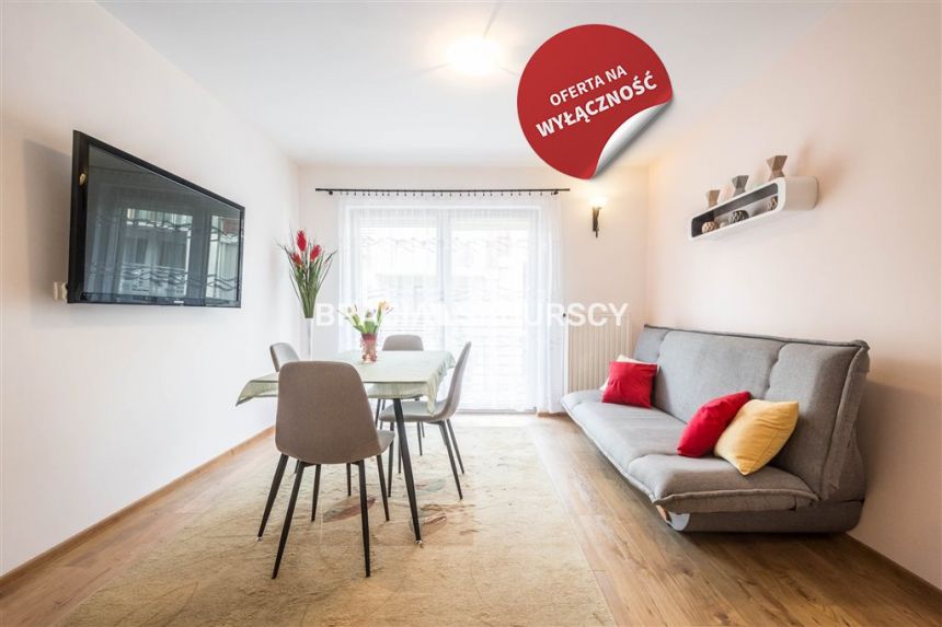 3 pokoje - 49,5m2 - Dębskiego - 699 tysięcy - zdjęcie 1