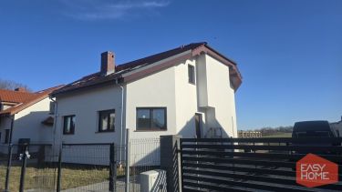 Nowy bliźniak z dużym tarasem i piwnicą