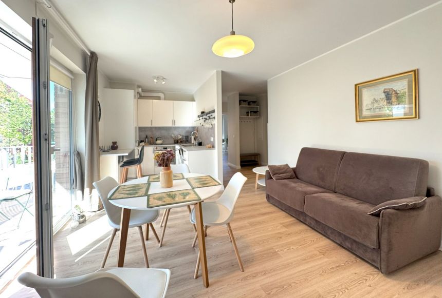 Apartament blisko Starówki- plus miejsce w hali garażowej i komórka lokatorska - zdjęcie 1