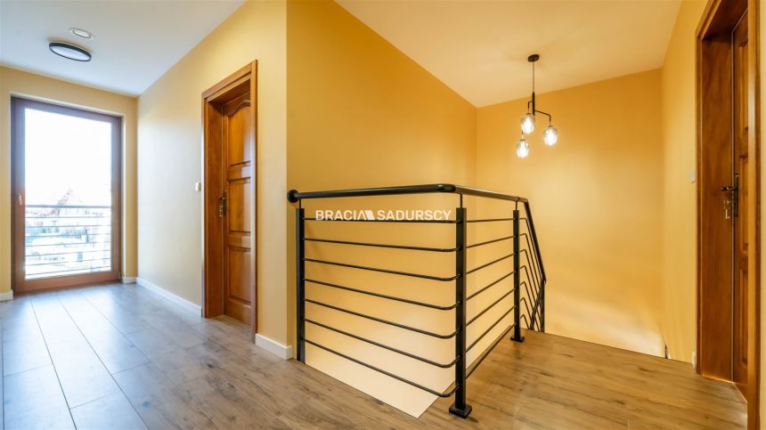 Wysoki Standard, 220 m2, 4,5 arowa dzaiłka, NOWY miniaturka 18