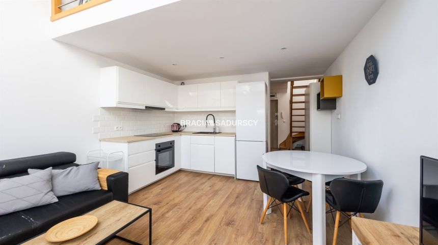 Komfortowy apartament koło Parku Bednarskiego miniaturka 8