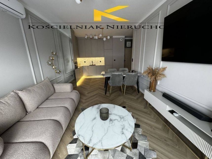 Luksusowy,klimatyzowany apartament w samym Centrum - zdjęcie 1