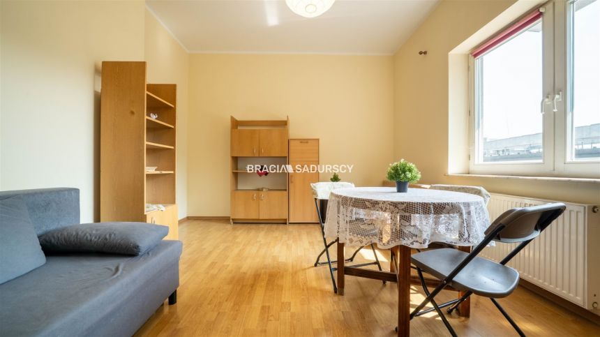 Salon z oddzielną kuchnią, Krowodrza miniaturka 11