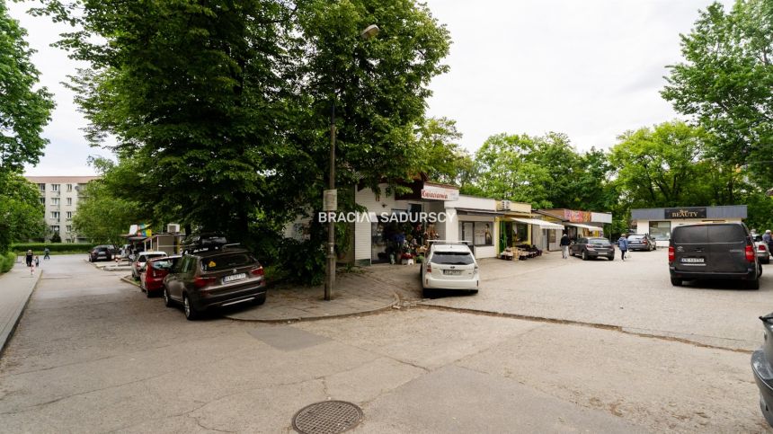 Lokal w doskonałej lokalizacji miniaturka 28