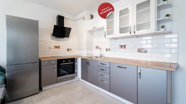 Komfortowy apartament 3 pok. z parkingiem gratis
