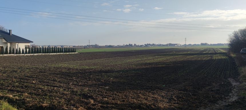 Stare Babice ul. Wieruchowska budowlano-rolna. - zdjęcie 1