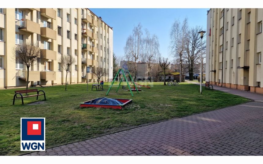 Wieluń Osiedle Armii Krajowej, 260 000 zł, 47 m2, pietro 4/5 miniaturka 12