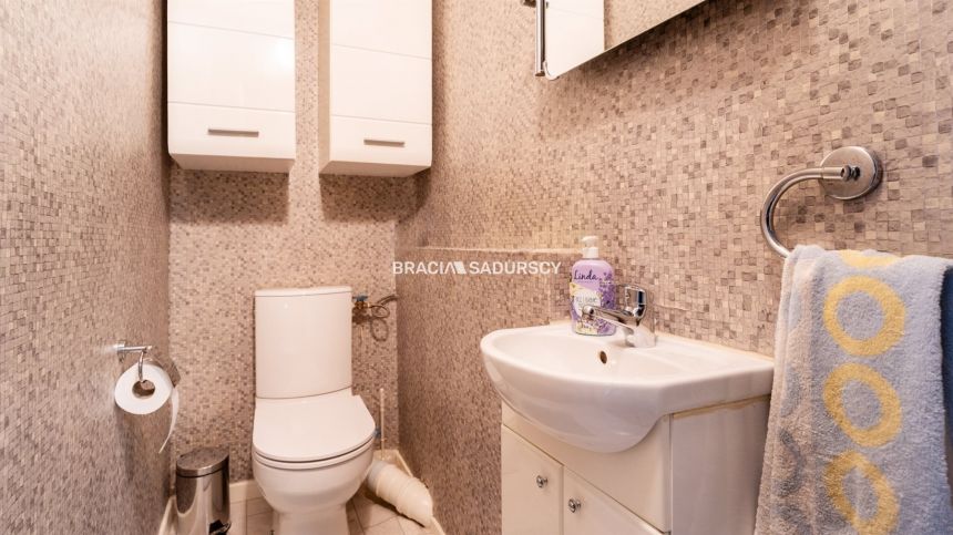 5 pokoi, balkon, zielona okolica – Kurdwanów miniaturka 24