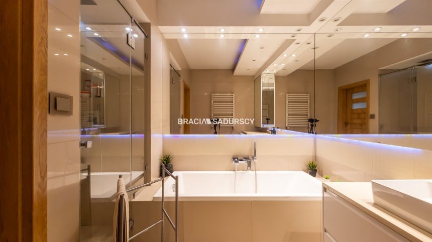 Nowoczesny salon 40m2/2balkony/garaz/piwnica miniaturka 18