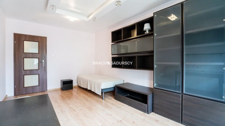 3 po z osobną kuchnią - Rydlówka miniaturka 12