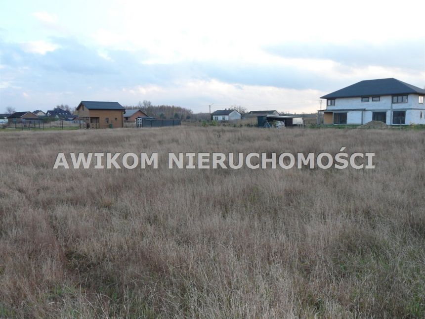Sierakowice Lewe, 300 000 zł, 1.12 ha, woda w drodze miniaturka 14