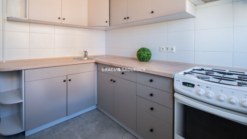 Blisko Szpital Prokocim, tramwaj, 3 pokoje, balkon miniaturka 17
