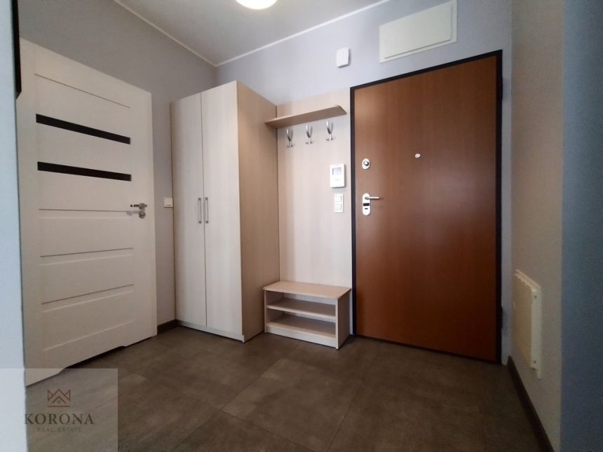 2 pokojowe mieszkanie w apartamentowcu Muranów miniaturka 5