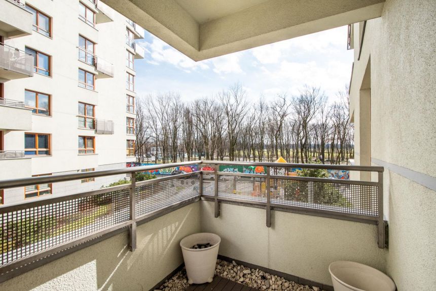 3 pokoje w apartamentowcu miniaturka 11