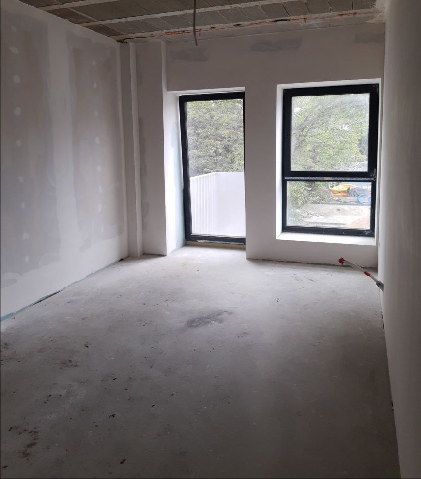 Piękny lokal/studio/mieszk.w folwarcznej zabudowie/miejsce postojowe gratis miniaturka 19