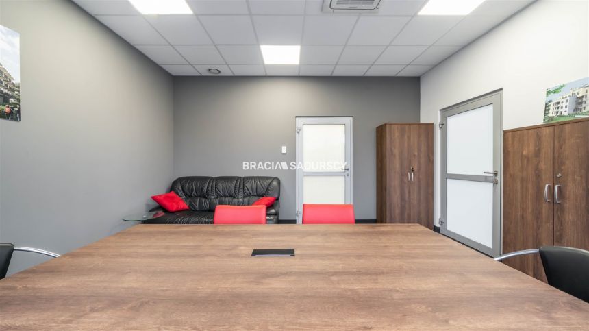 Lokal parterowy o powierzchni 65,51 m², Zakrzówek miniaturka 13