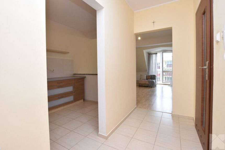 Przestronne mieszkanie Kmiecie 2 pokoje balkon miniaturka 4