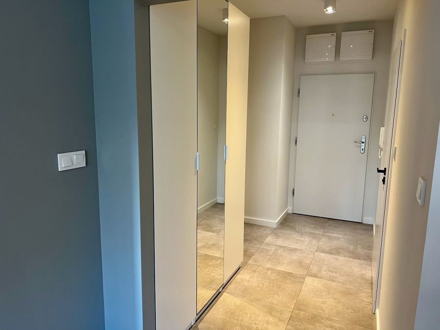 Nowoczesny kompaktowy apartament w Central Park miniaturka 12