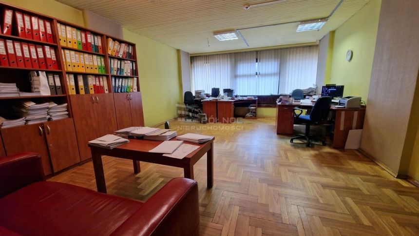 Atrakcyjny lokal Biurowo-Usługowy 160m² miniaturka 2