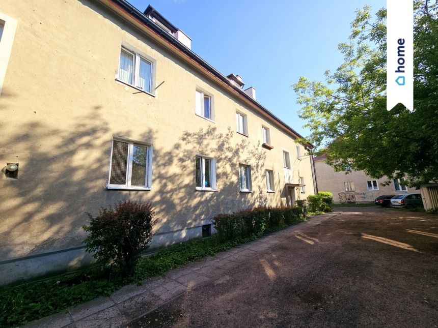 Kawalerka do remontu w centrum Włocławka miniaturka 2