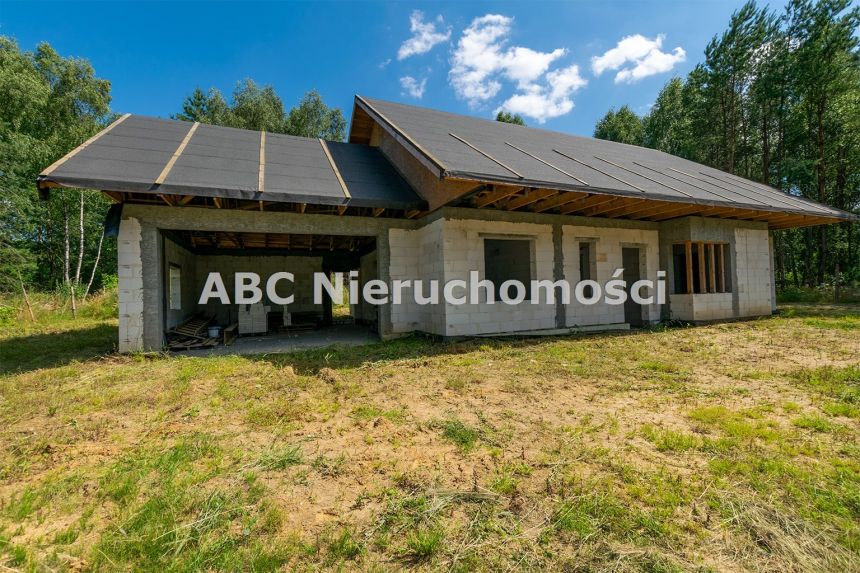 Skórka, 340 000 zł, 161.2 m2, aneks kuchenny połączony z salonem miniaturka 3
