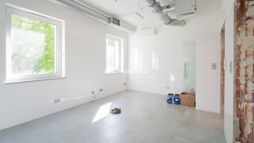 LOKAL DO WYNAJĘCIA PRZYCHODNIA-GABINET-SALON miniaturka 6