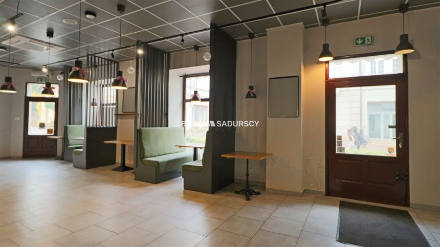 Tarnów, 7 317 zł, 267.99 m2, do adaptacji miniaturka 7