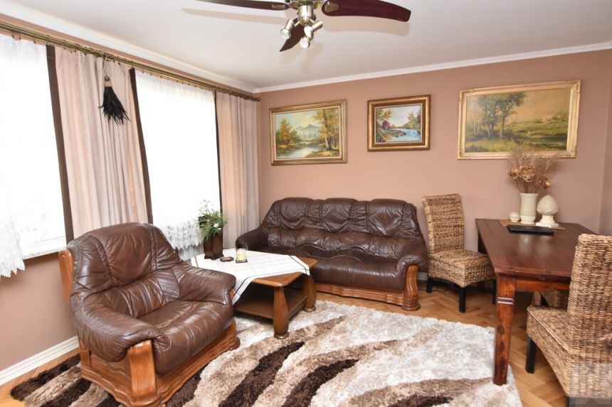 Eleganckie 3 pokojowe mieszkanie z balkonem miniaturka 2