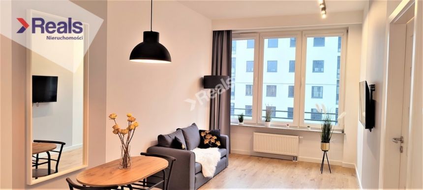 Dwupokojowe w apartamentowcu, RONDO DASZYŃSKIEGO miniaturka 5