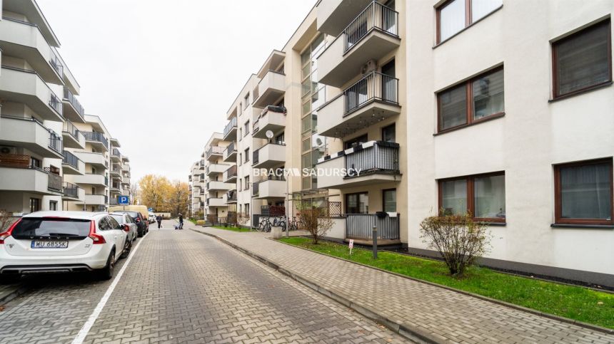 Przytulne 2-pokojowe mieszkanie przy ul.Mała Góra miniaturka 34