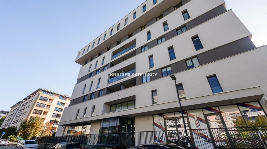 Komfortowe mieszkanie z dużym tarasem, tramwaj miniaturka 45
