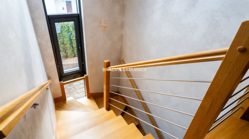 Centrum, Pychowice, zielona okolica, dom 7 pokoi miniaturka 23