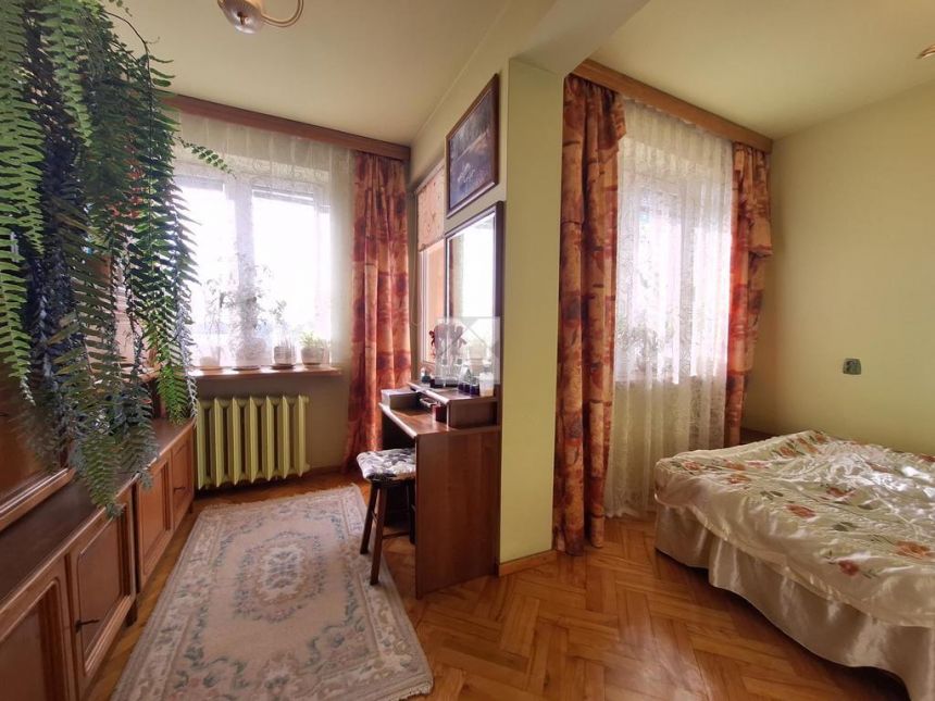 Zadbane dwupoziomowe mieszkanie na ul. Lwowskiej miniaturka 12