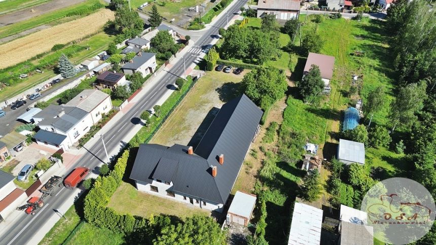 Obiekt handlowo-usługowy + mieszkanie do adaptacji miniaturka 4