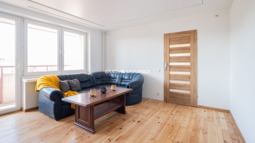 Blisko Szpital Prokocim, tramwaj, 3 pokoje, balkon miniaturka 20