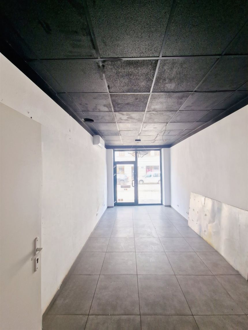 WYNAJEM - 24,50M2 - KALWARYJSKA - PARTER - 2400 ZŁ miniaturka 7